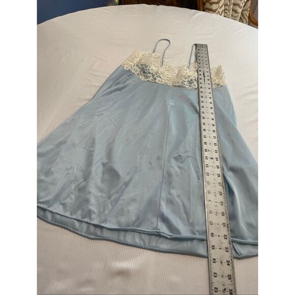 Glencraft Women’s Vintage Blue White Lace Slip Nightgown Size Medium - Picture 5 of 6